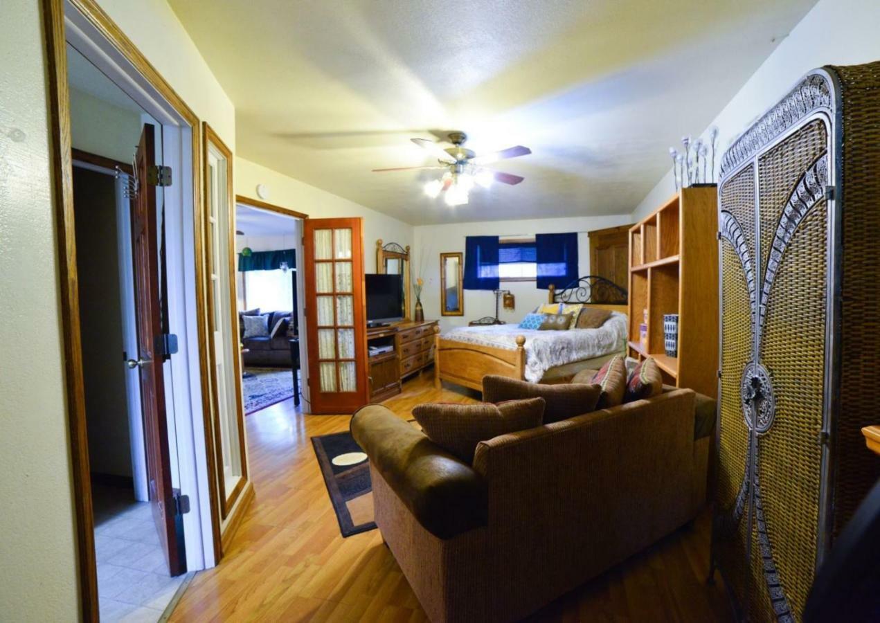 1729_Arborway Villa โคโลราโดสปริงส์ ภายนอก รูปภาพ